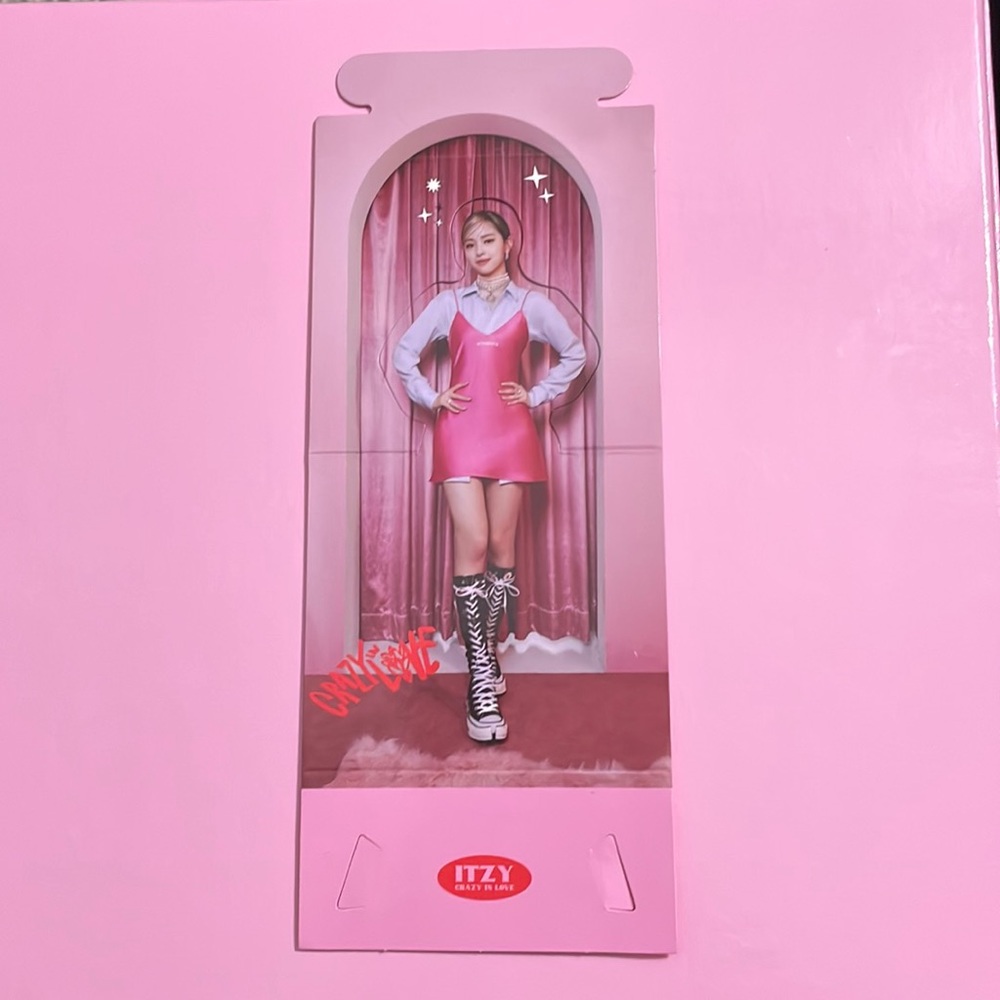 ITZY Ryujin photo